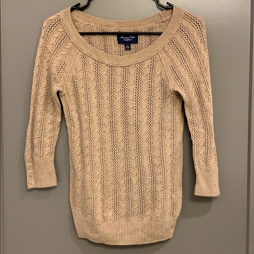 American Eagle 🦅 tan sweater